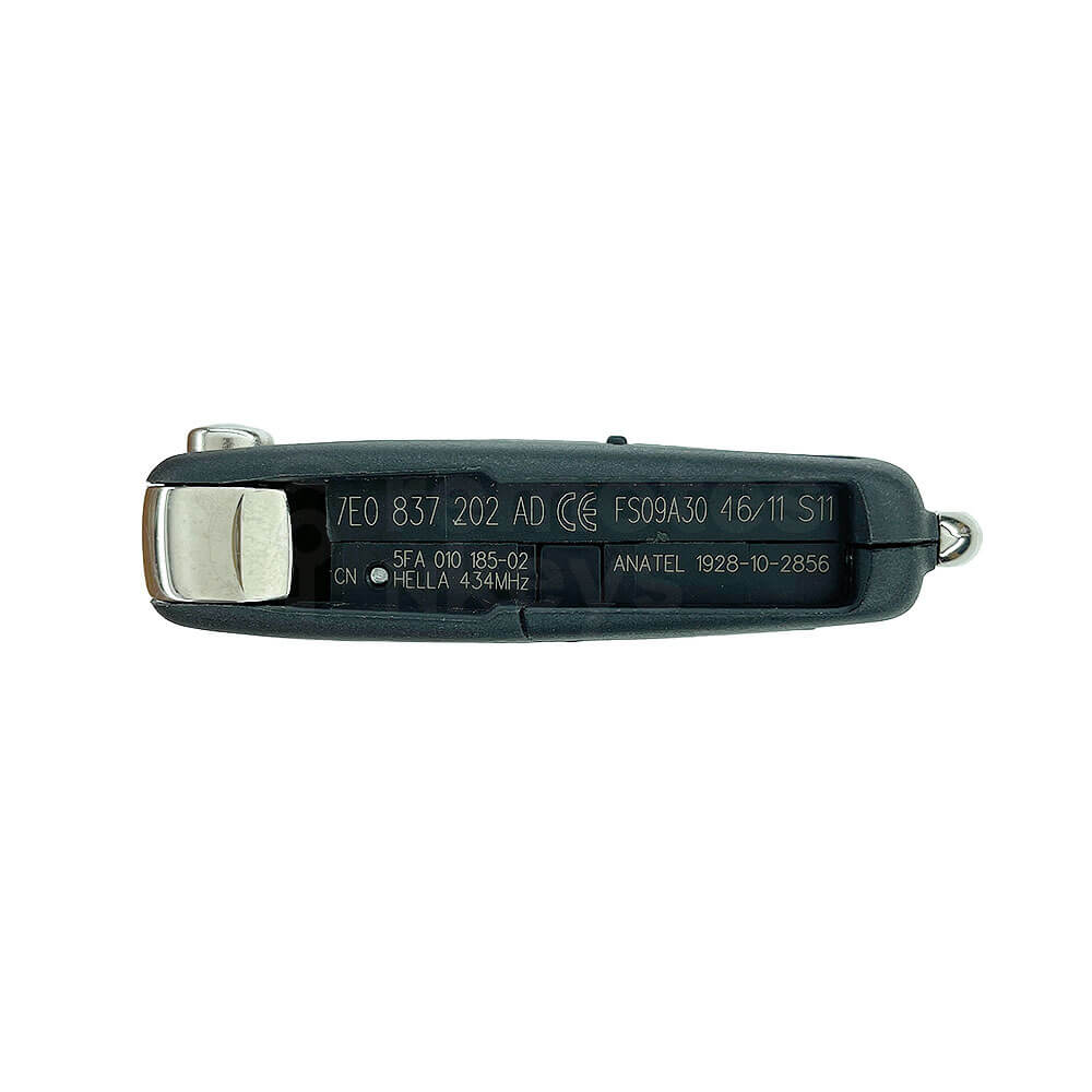 Volkswagen Amarok 2011-2016 Original 2 Buttons Flip Remote Key ID48 434MHz 7E0 837 202 AD