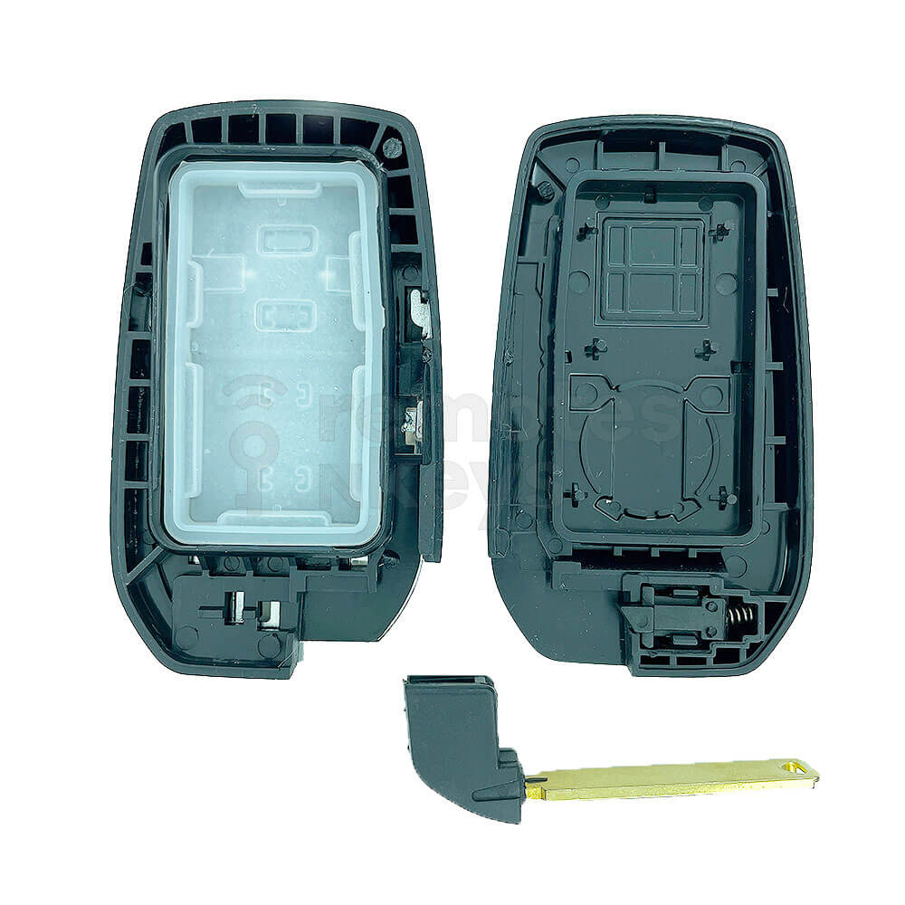 Toyota Hilux/Land Cruiser 4 Buttons 2019 Smart Remote Key Shell SUV VVDI XM38 Compatible